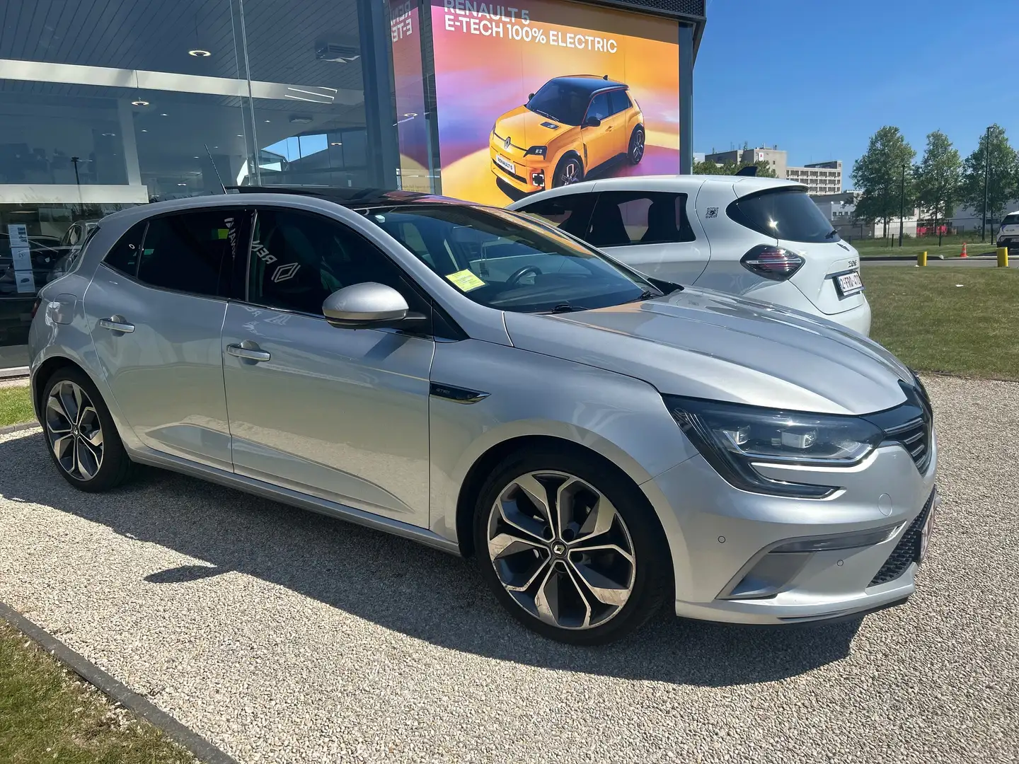 Renault Megane Megane 1.33 TCe Bose Edition EDC GPF Argent - 1