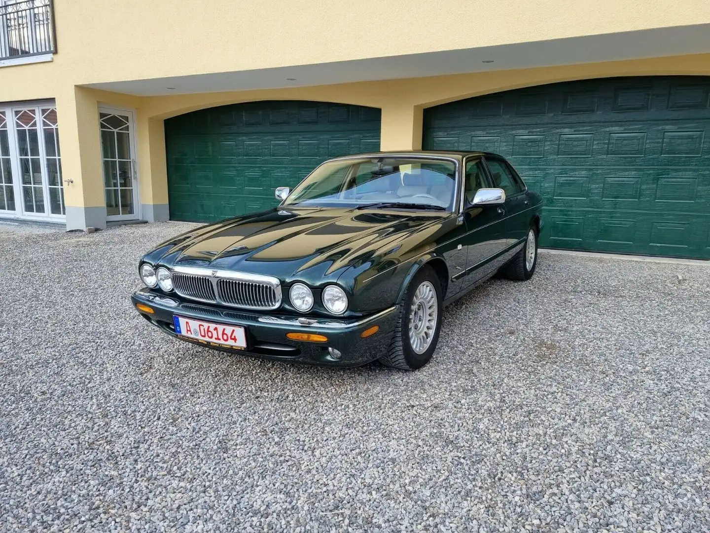 Jaguar XJ Executive 3.2 Verde - 1