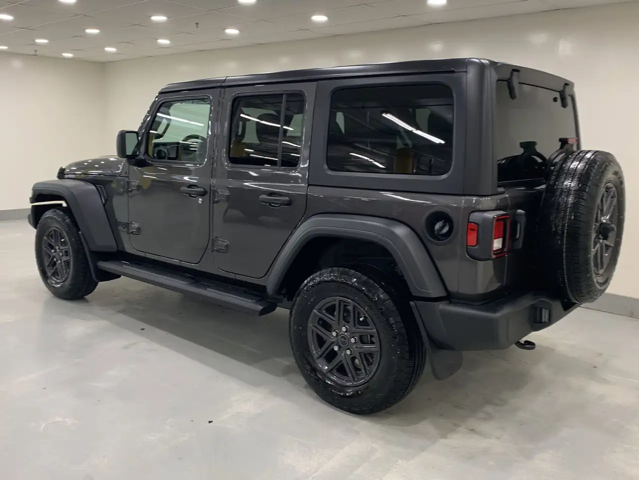 Jeep Wrangler снимка Jeep Wrangler