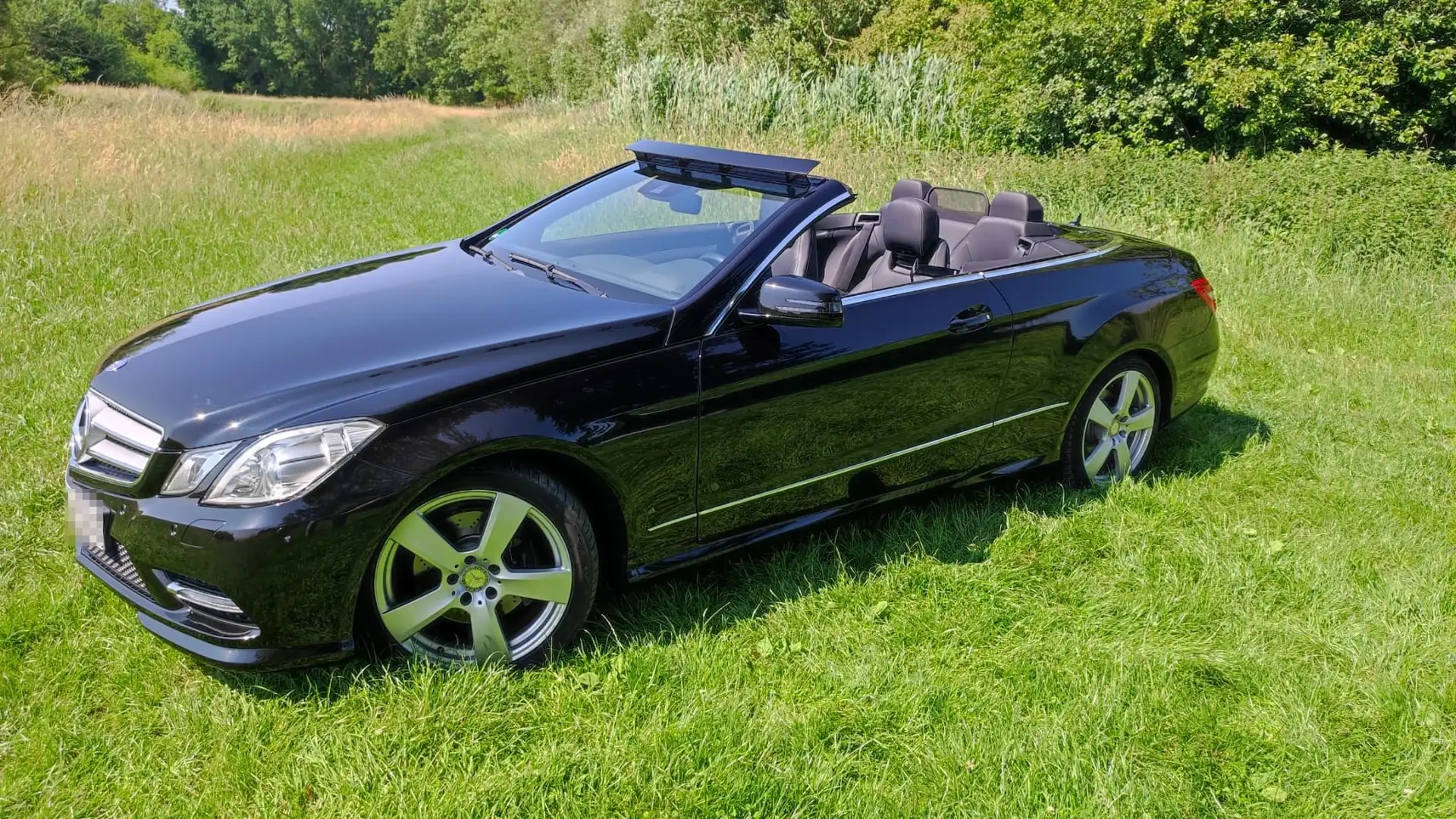 Mercedes-Benz E 220 E-Klasse Cabrio Diesel CDI DPF Cabrio BlueEFFICIEN Schwarz - 1