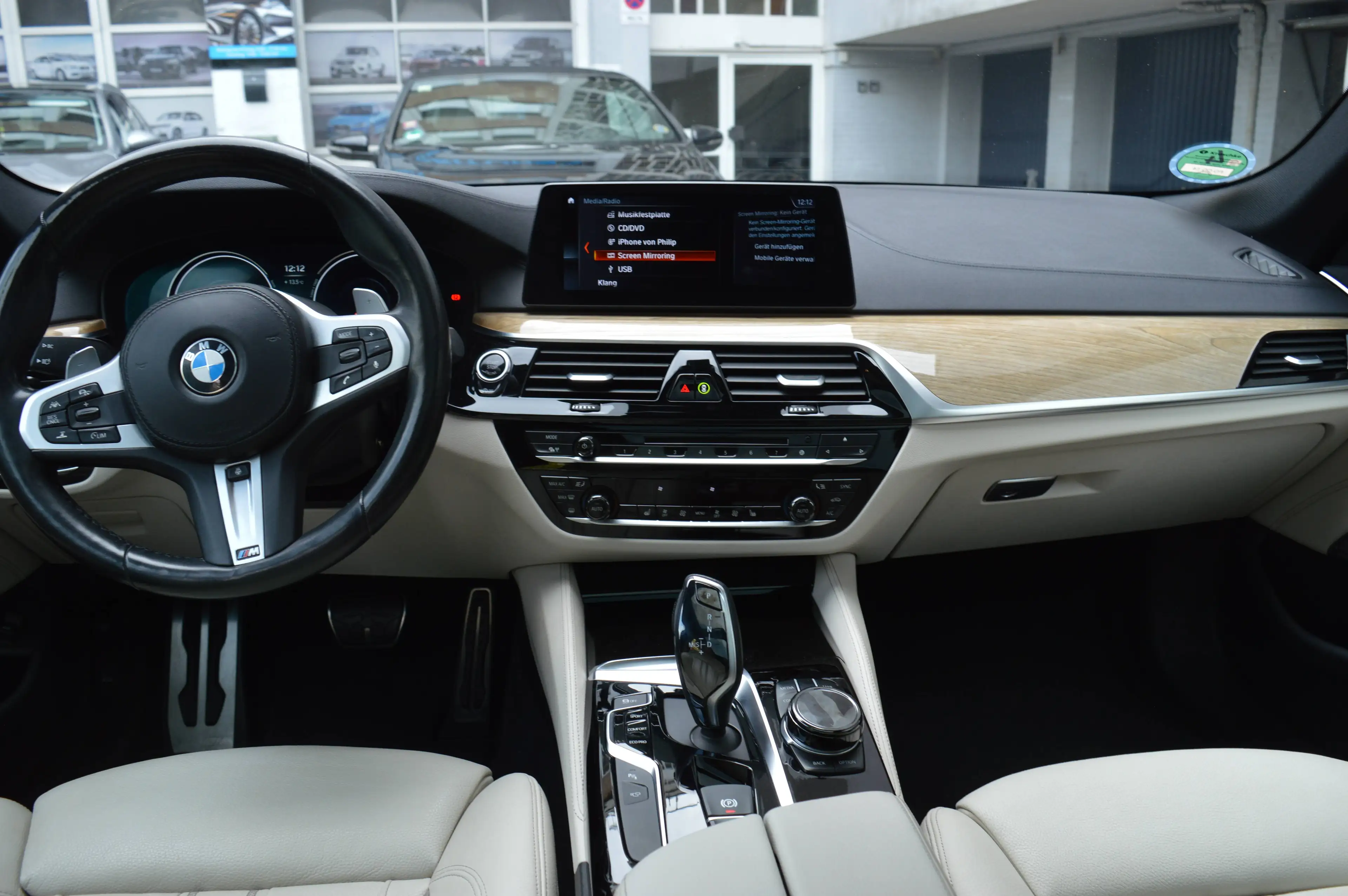 BMW 540 540 i xDrive M Sport*Leder*Pano*AHK*Sitzheizung*Navi*Kamera* — photo 9