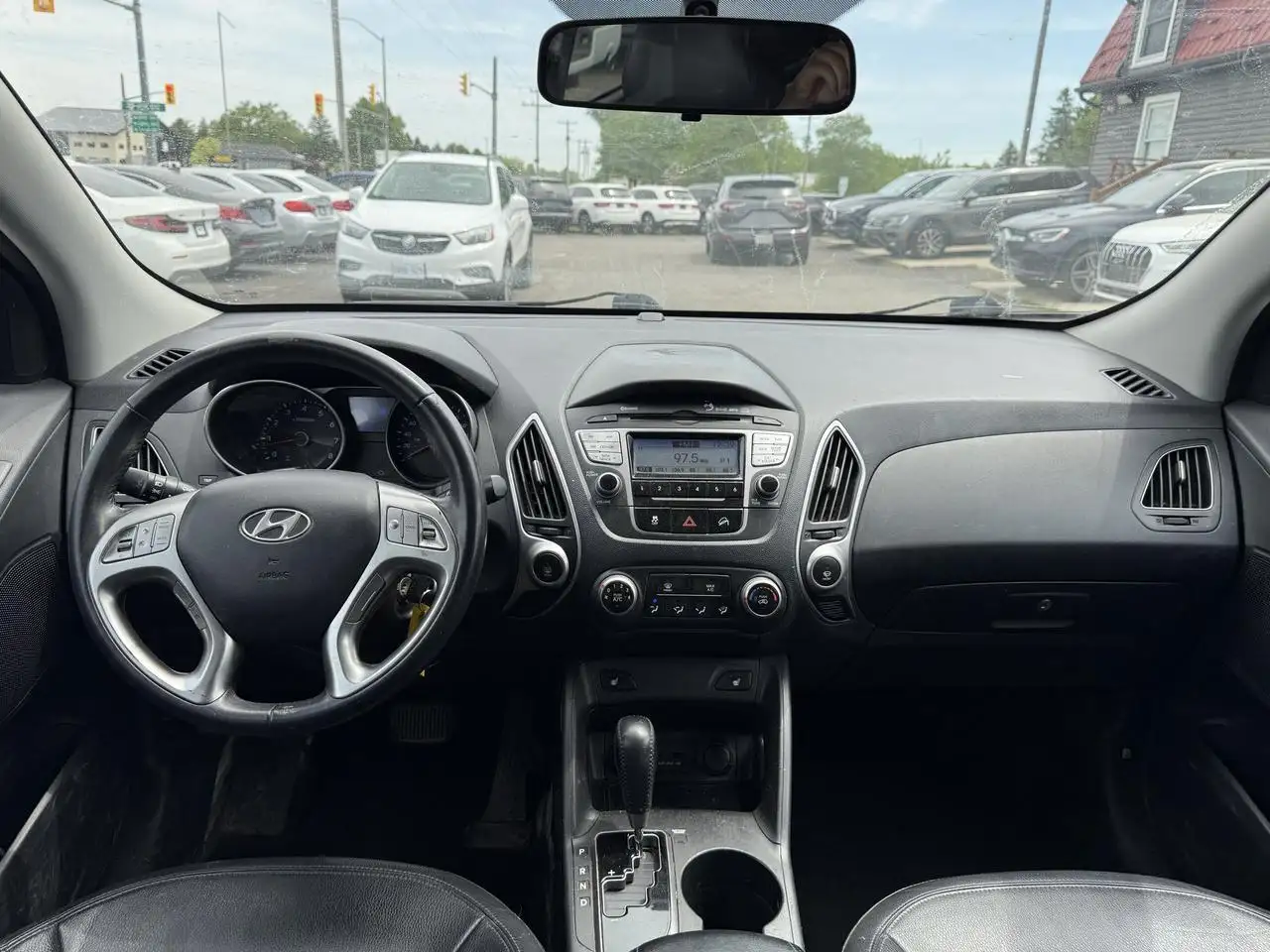 Hyundai TUCSON снимка Hyundai TUCSON