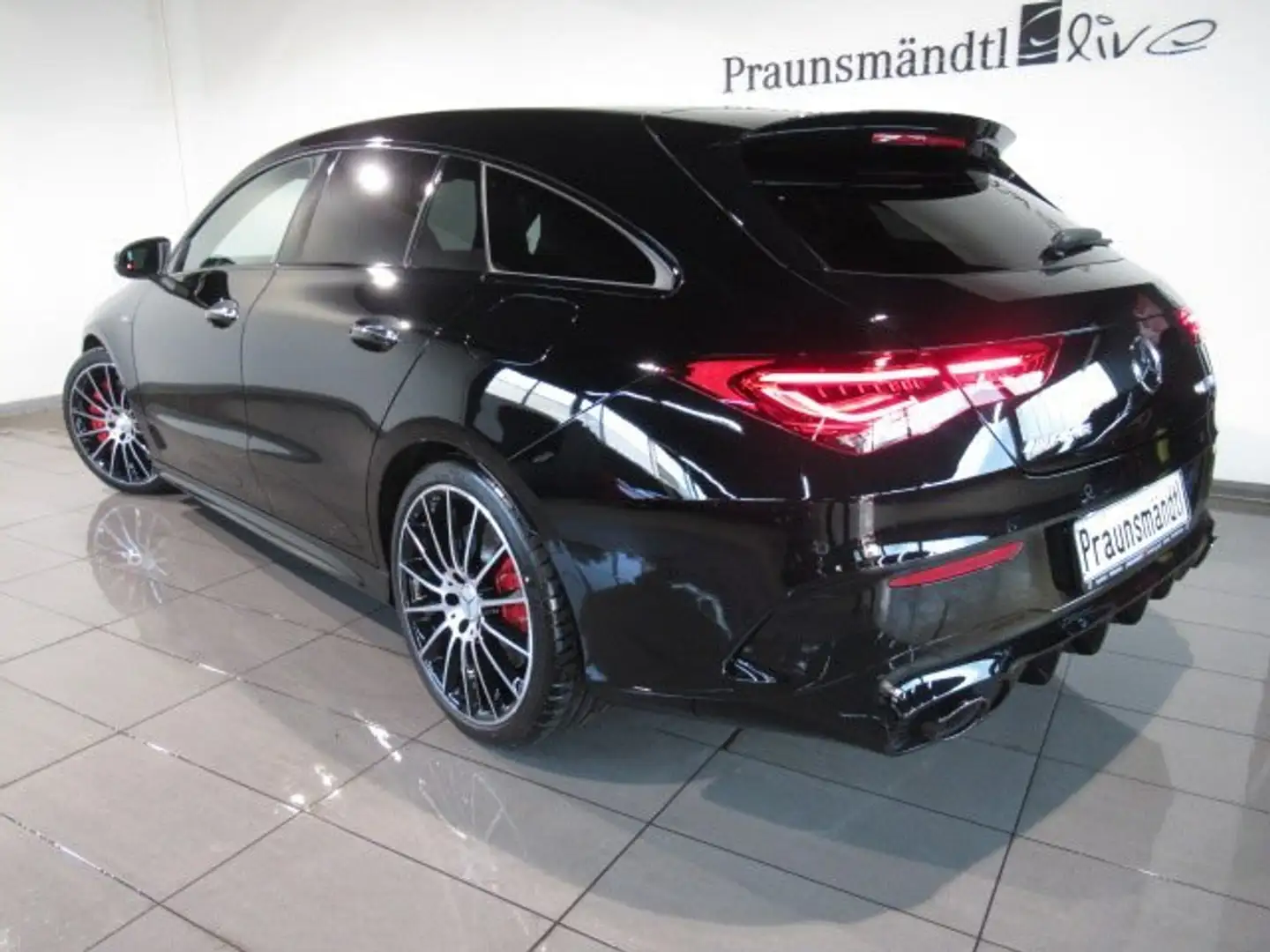 Mercedes-Benz CLA 35 AMG 4M SB Night Sound/Pano/Kamera/Tot/LED crna - 2