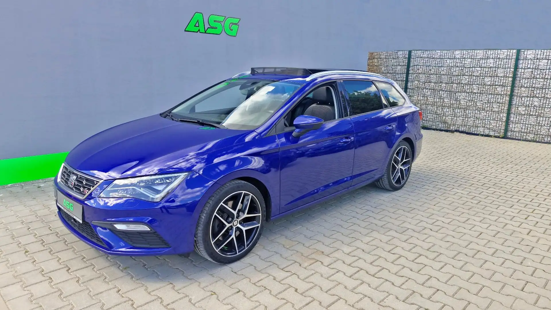 SEAT Leon ST FR- 2,0 TSI  -DSG /Panor. /LED /CarPlay Bleu - 1