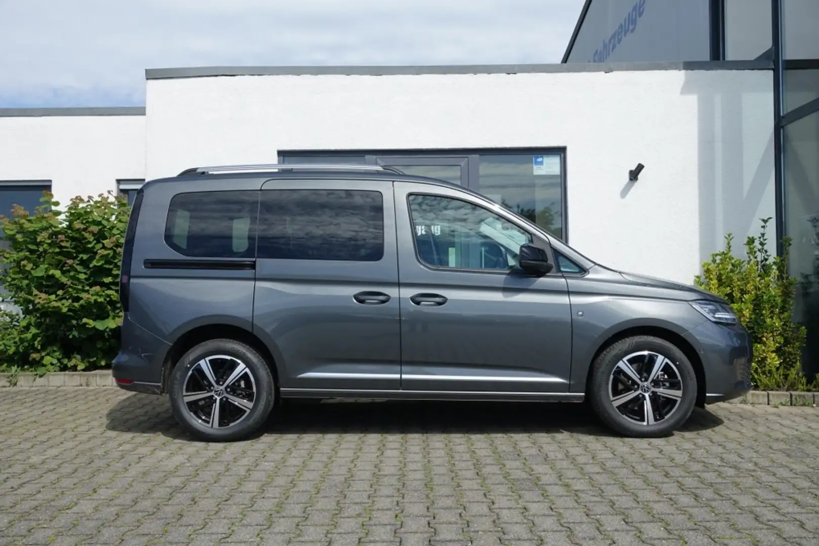 Volkswagen Caddy STYLE DSG UPE ca. 47.250 EUR Grau - 2