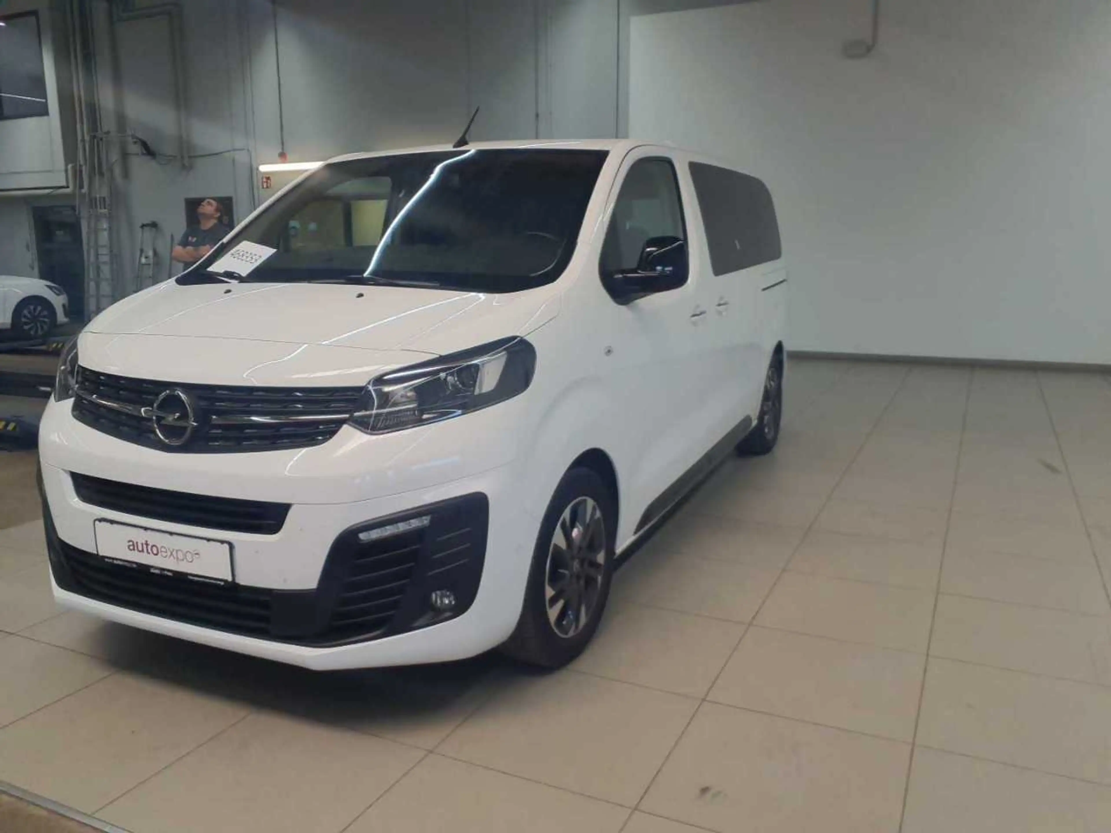 Opel Zafira Tourer Zafira Life 2.0D Aut.Tourer Leder ACC AHK — photo 7