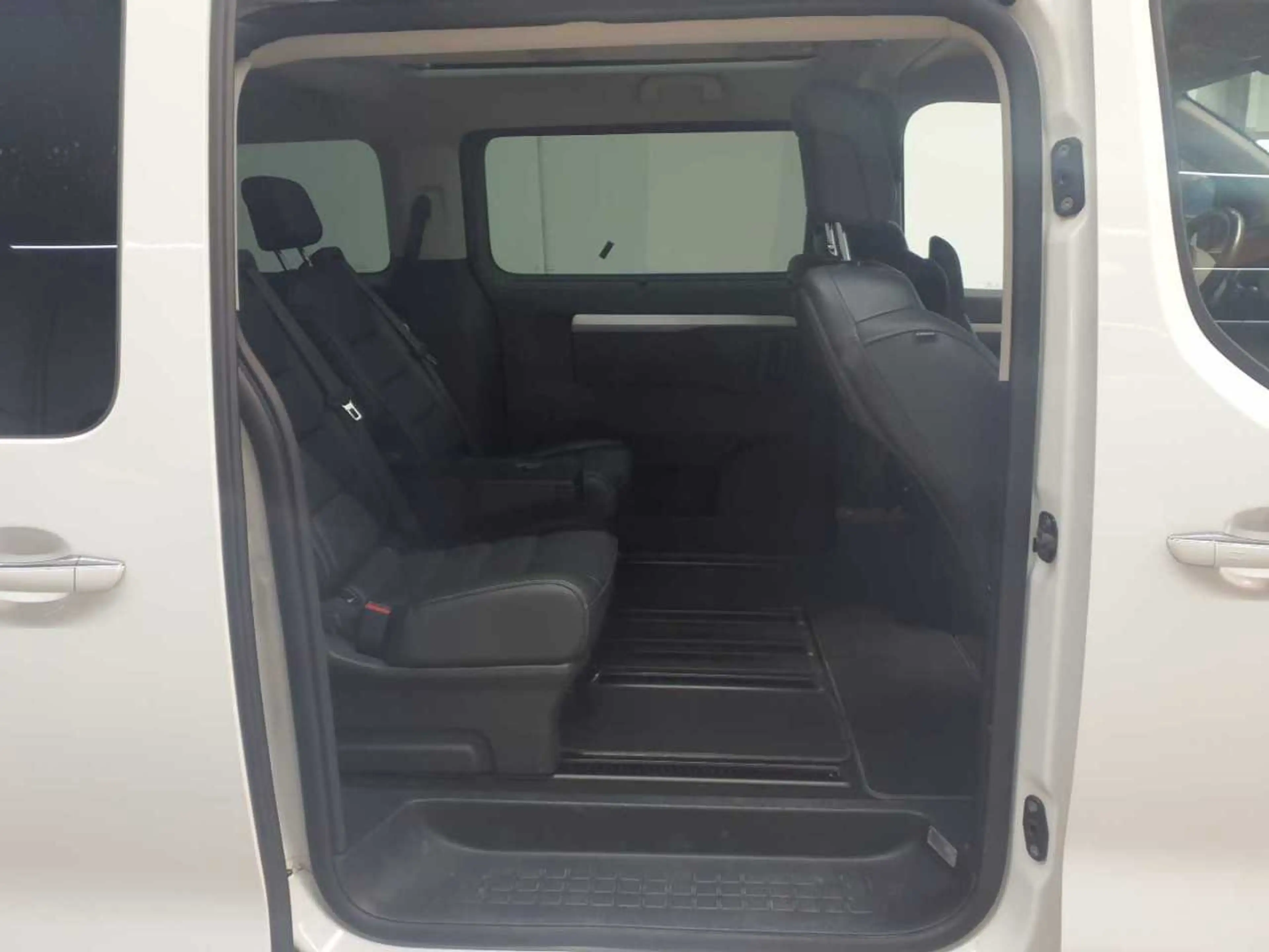 Opel Zafira Tourer Zafira Life 2.0D Aut.Tourer Leder ACC AHK — photo 8