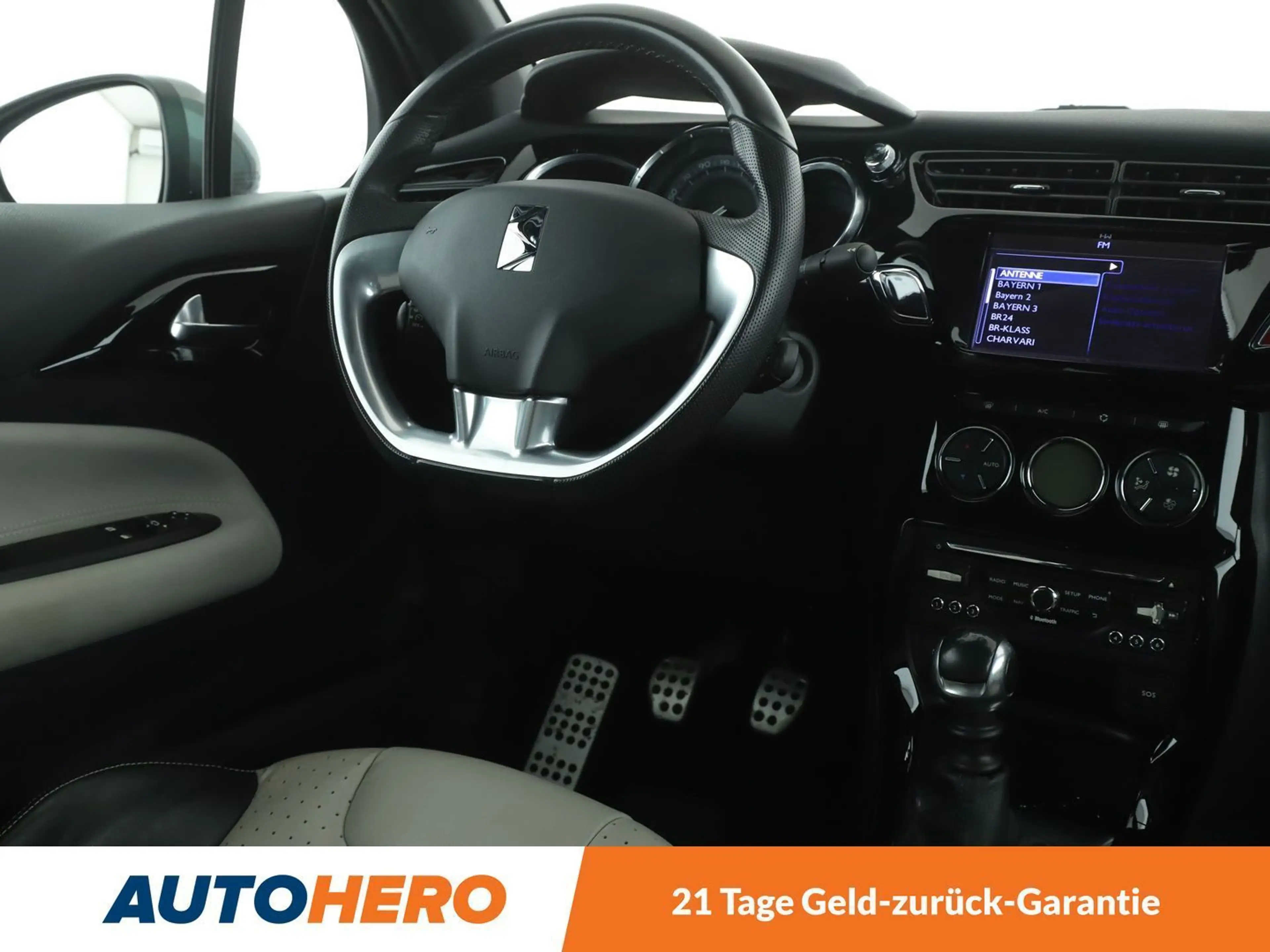 Citroen DS3 1.6 THP SportChic *NAVI*SHZ*TEMPO*ALU* — photo 13