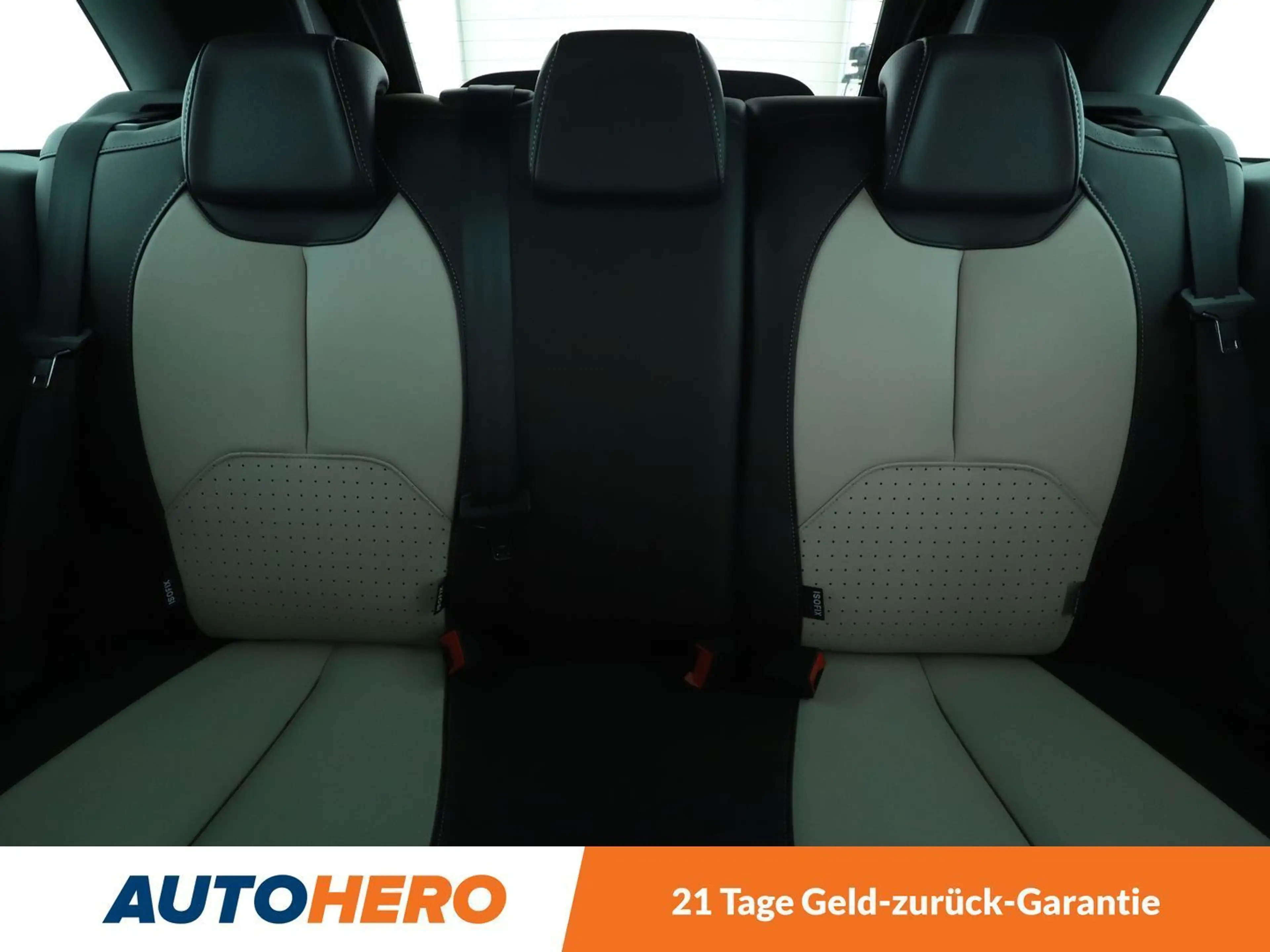 Citroen DS3 1.6 THP SportChic *NAVI*SHZ*TEMPO*ALU* — photo 14