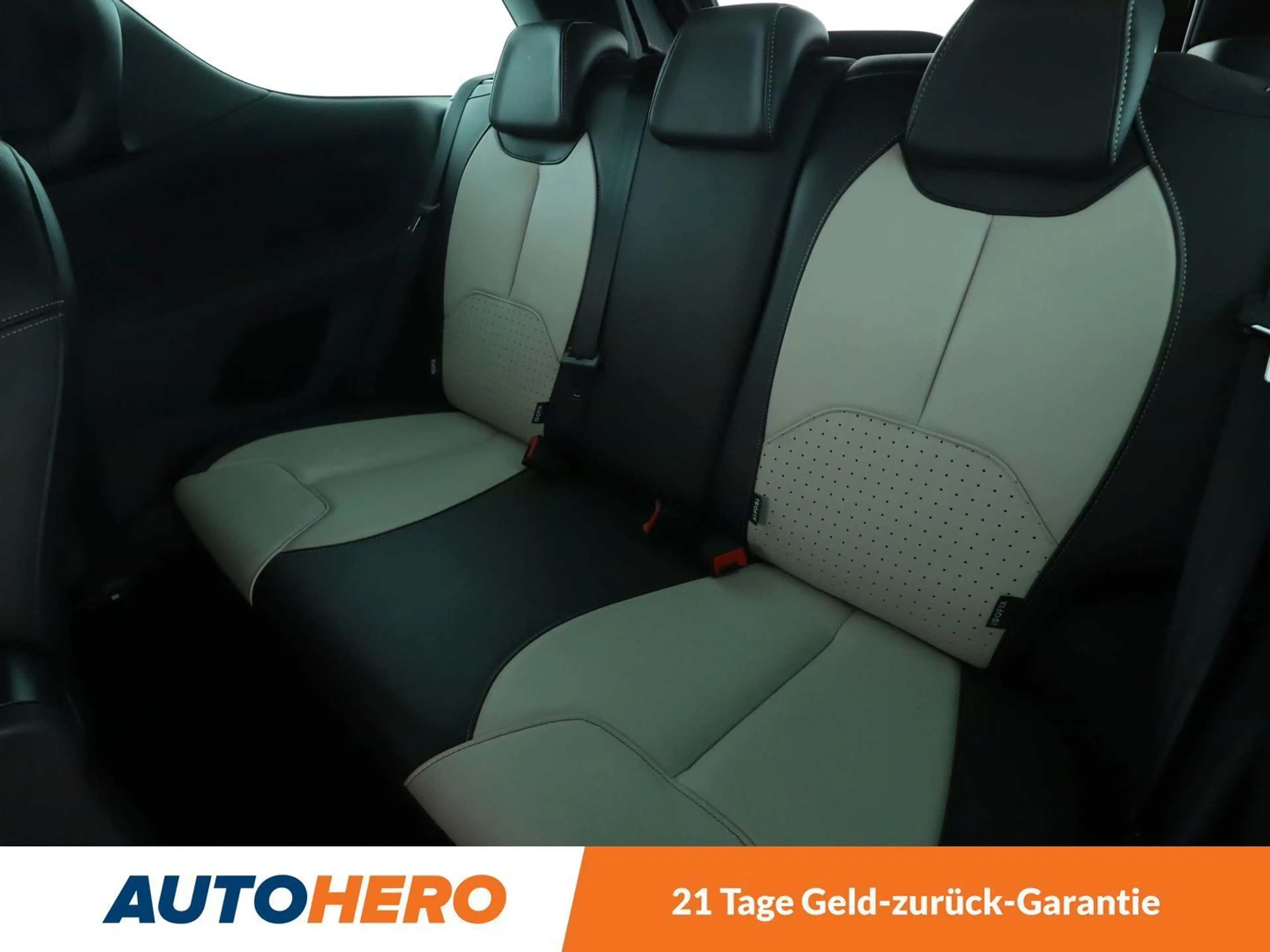 Citroen DS3 1.6 THP SportChic *NAVI*SHZ*TEMPO*ALU* — photo 15