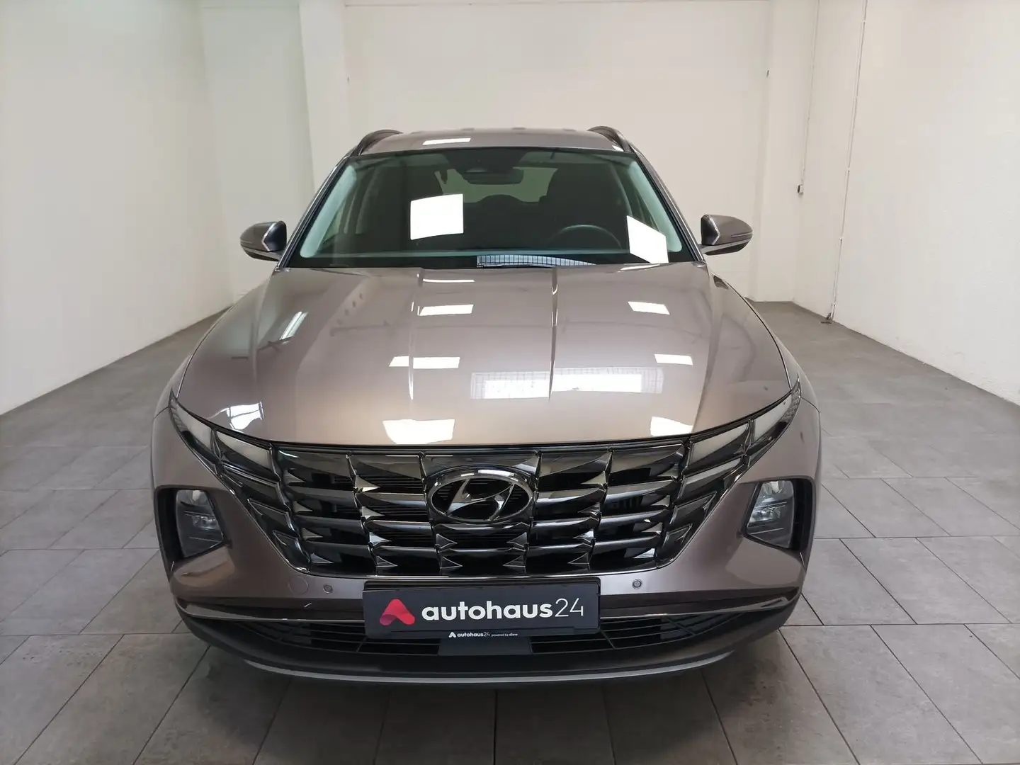 Hyundai TUCSON 1.6 T-GDI  4WD|Carplay|Dig Cockpit| Beige - 2