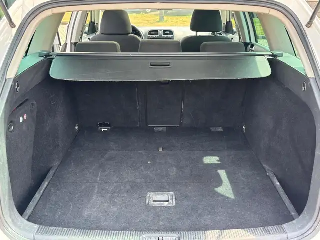 Volkswagen Golf view 15