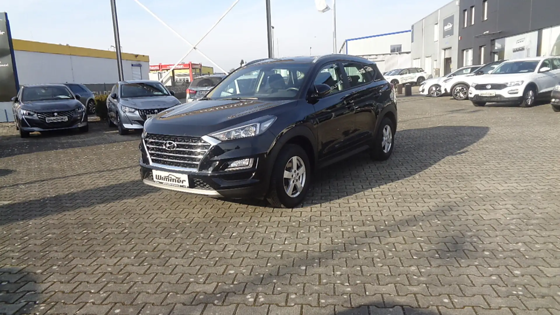 Hyundai TUCSON Tucson 1,6 CRDI Run. " Anhängevorrichtung " Rüc... Schwarz - 2