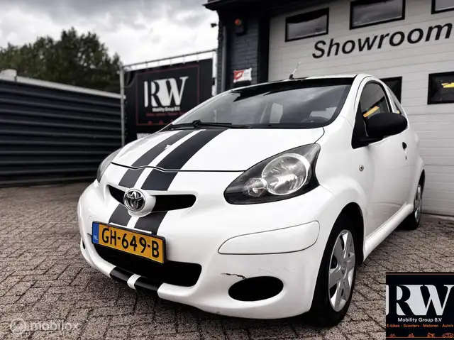 Toyota Aygo 1.0-12V Comfort met APK tot 06-2027!
