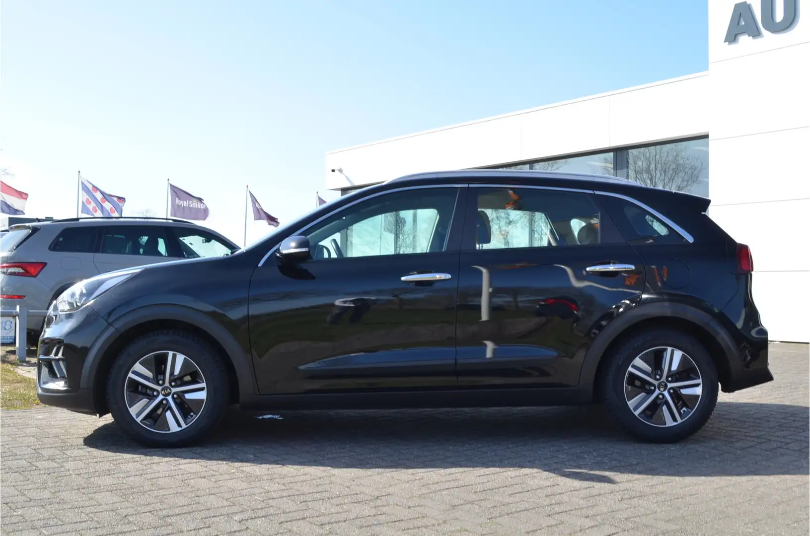 Kia Niro 1.6 GDi Hybrid DynamicLine Facelift | Carplay | Ad Zwart - 2