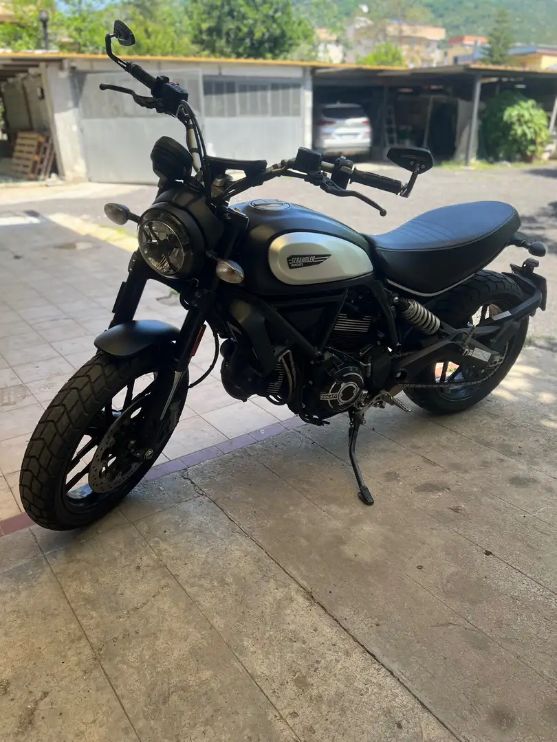 Ducati Scrambler Icon Dark Nero - 1