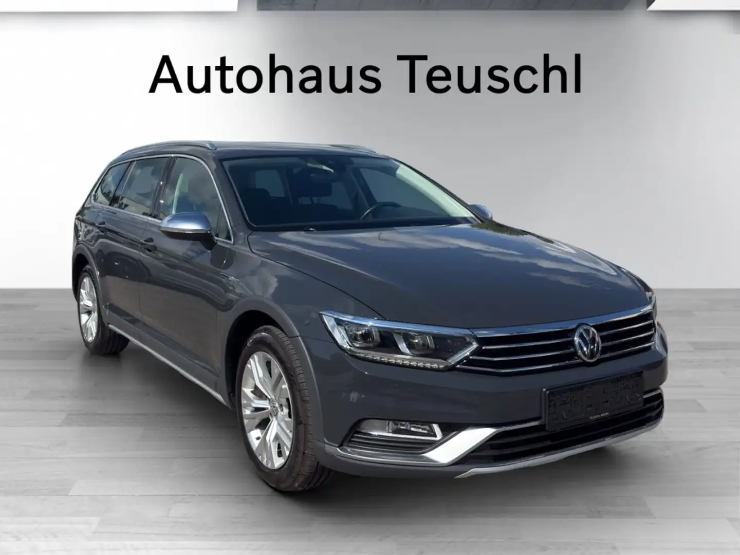 Volkswagen Passat Alltrack BMT 2,0 TDI Grau - 2