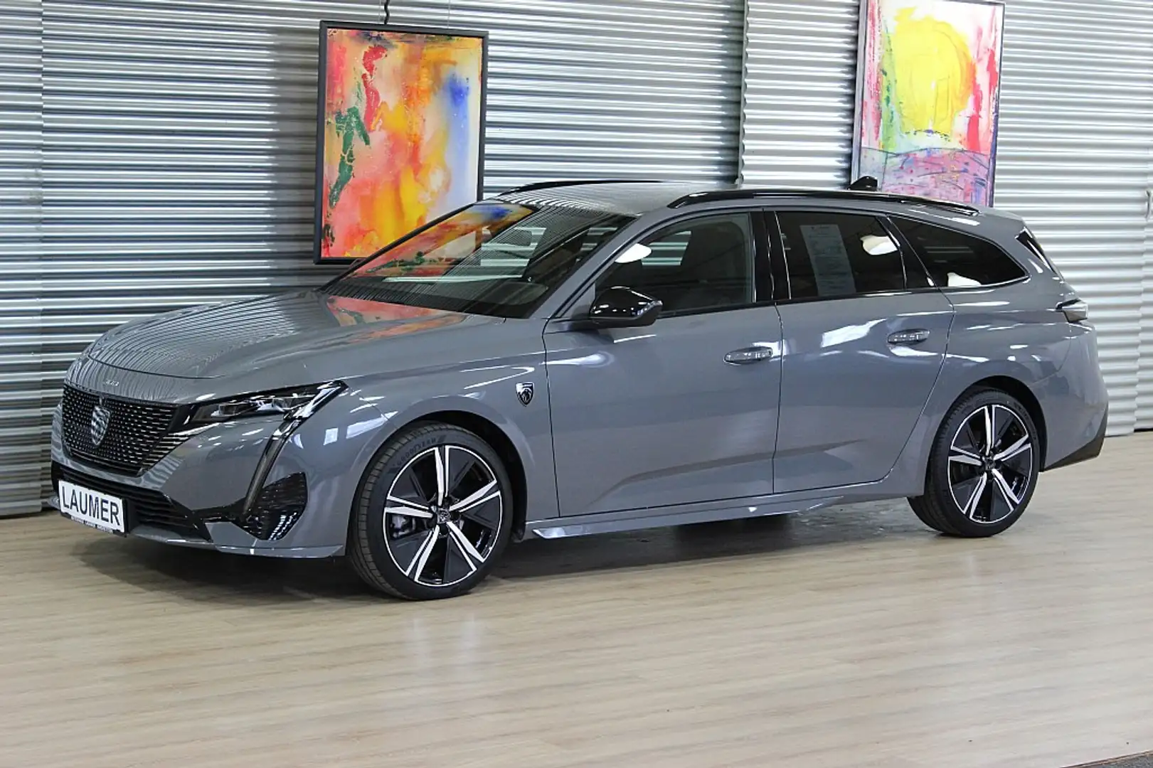 Peugeot 308 SW GT PureTech 130 S&S EAT8 Automatik Grau - 1