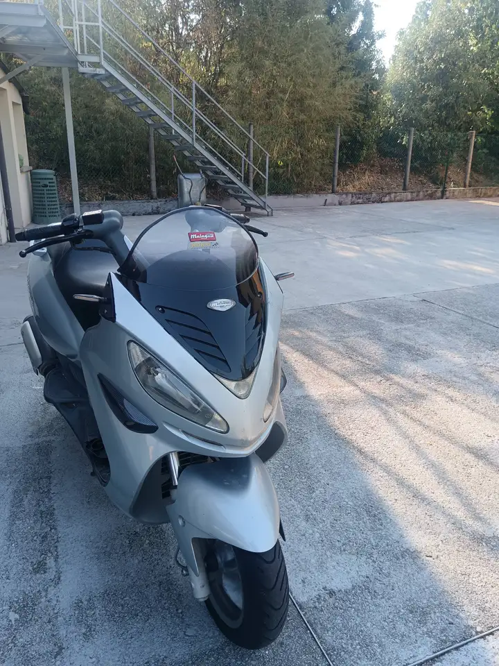 Malaguti Madison 250