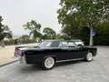 Lincoln Continental - thumbnail 4