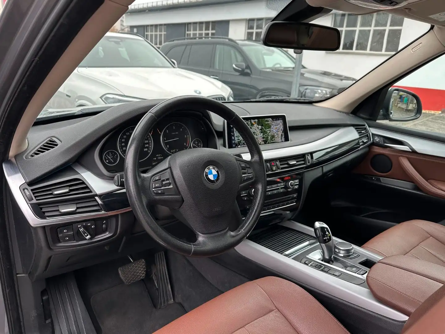 BMW X5 xDr30d PANO*AdapLED*AHK*NaviProf*Kamera*4xSHZ Grau - 2