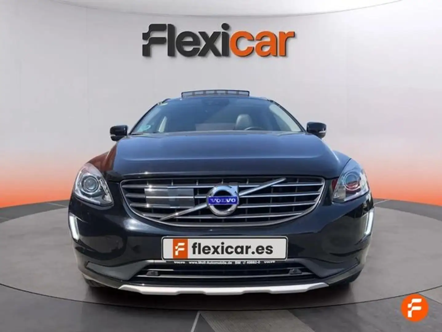 Volvo XC60 2.4D Momentum Negro - 2