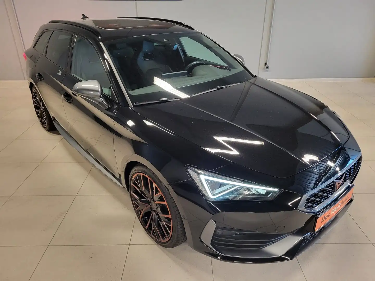 CUPRA Leon Sportst. -VZ- 2.0 TSI DSG 4Drive *AHK*Pano* Schwarz - 1