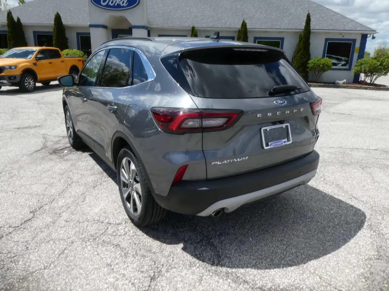 Ford Escape снимка Ford Escape