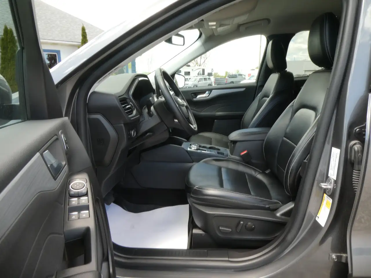 Ford Escape снимка Ford Escape