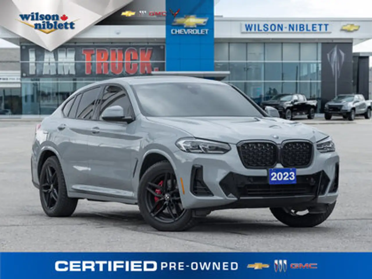 2023 BMW X4