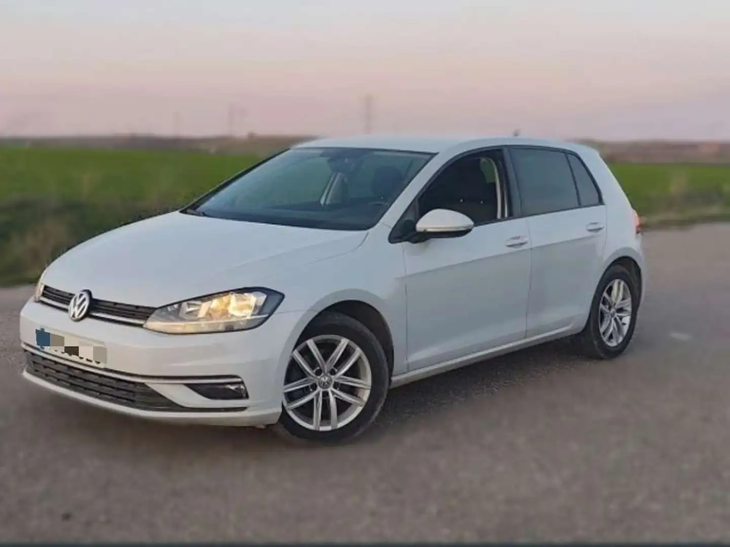 Volkswagen Golf 1.4 TSI Sport 92kW Gris - 1