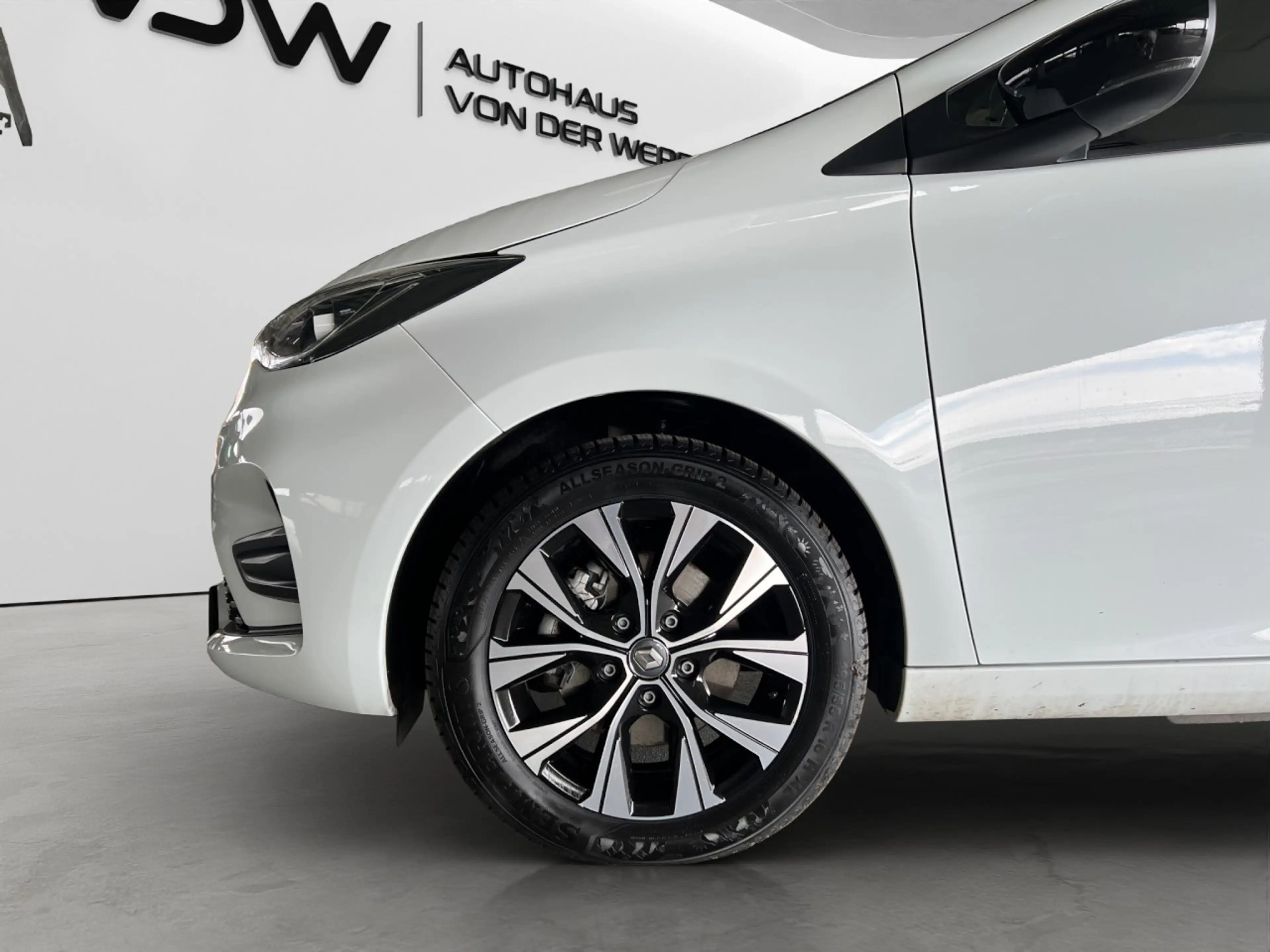 Renault ZOE Evolution mit SCHNELLLADEFUNKTION Klima Navi — photo 4
