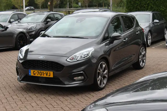 Ford Fiesta view 6