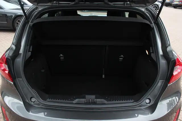 Ford Fiesta view 16
