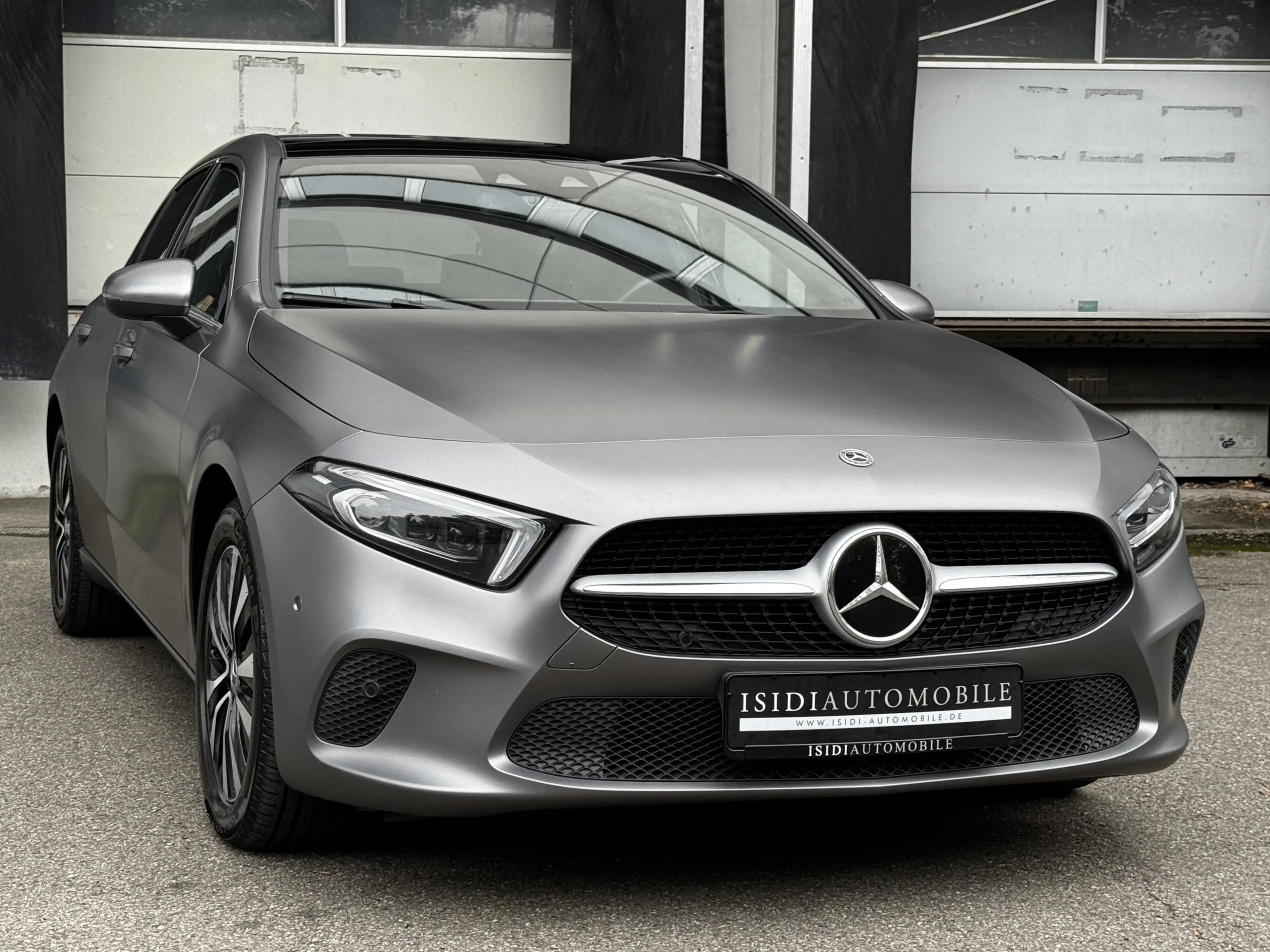 Mercedes-Benz A 220 D Urban LED ACC MBUX Pano Kamera Midline — photo 11