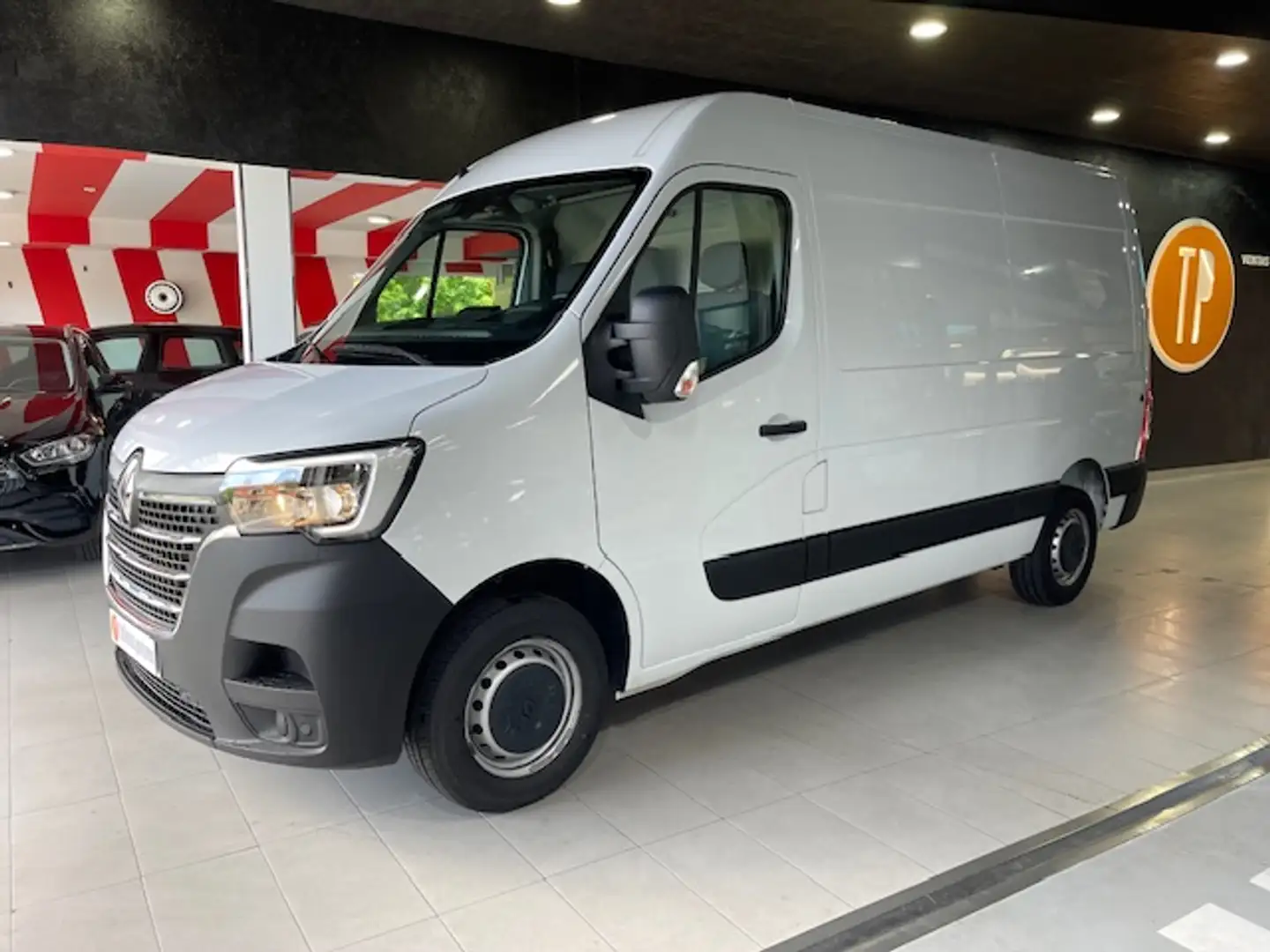Renault Master Fg. Blue dCi L2H2 3500 T 99kW Weiß - 1