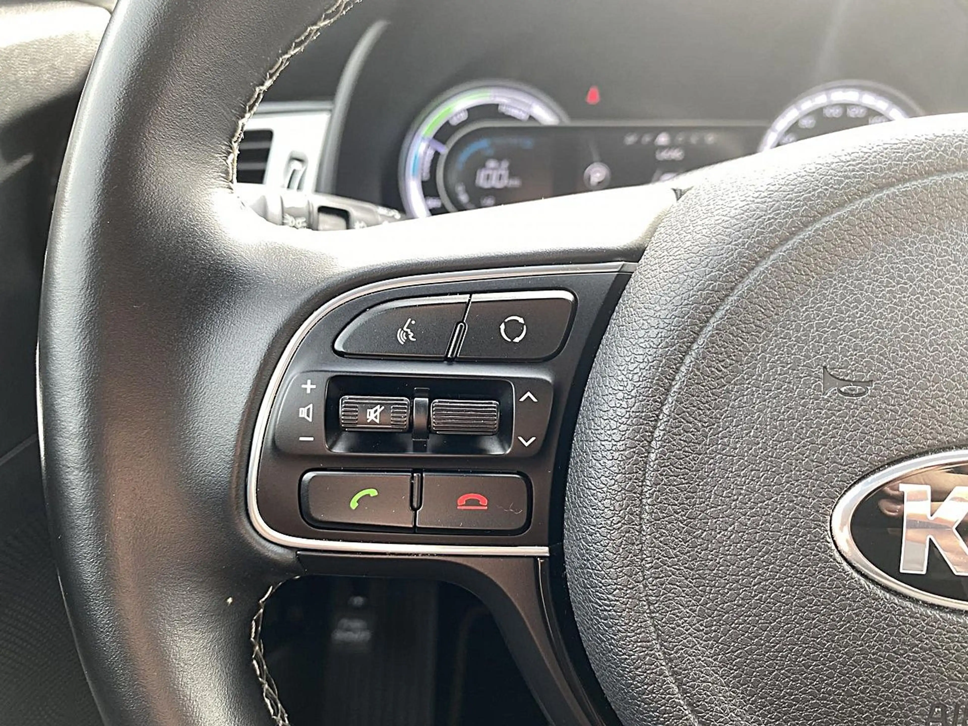 Kia Niro NIRO 1.6 HEV DCT VISON AHK ALLWETTER — photo 24
