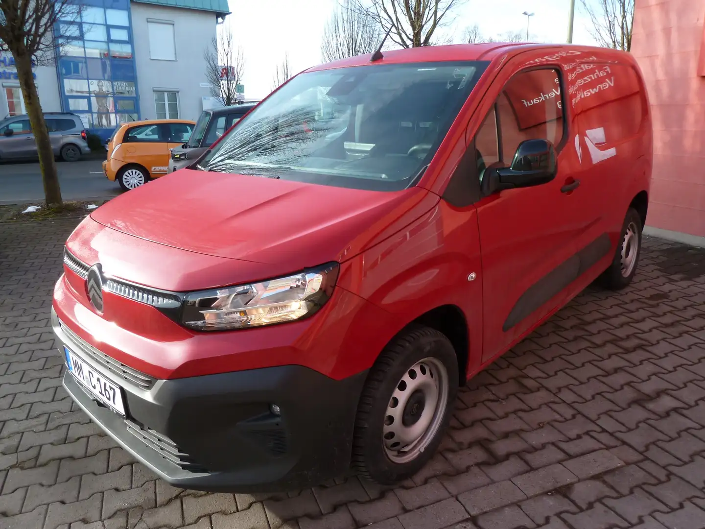 Citroen Berlingo BlueHDi 130 L1 EAT8 Rouge - 2