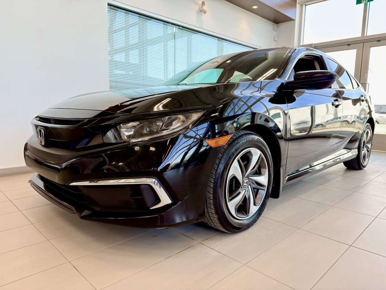 2019 Honda Civic LX Moteur 2.0L 158 ch, écran 7 po, CarPlay, sièges — снимка 1
