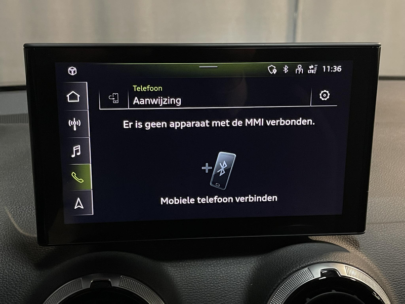 Audi Q2 35 TFSI S Edition 17"/Matrix LED/Camera/Adaptieve — photo 32
