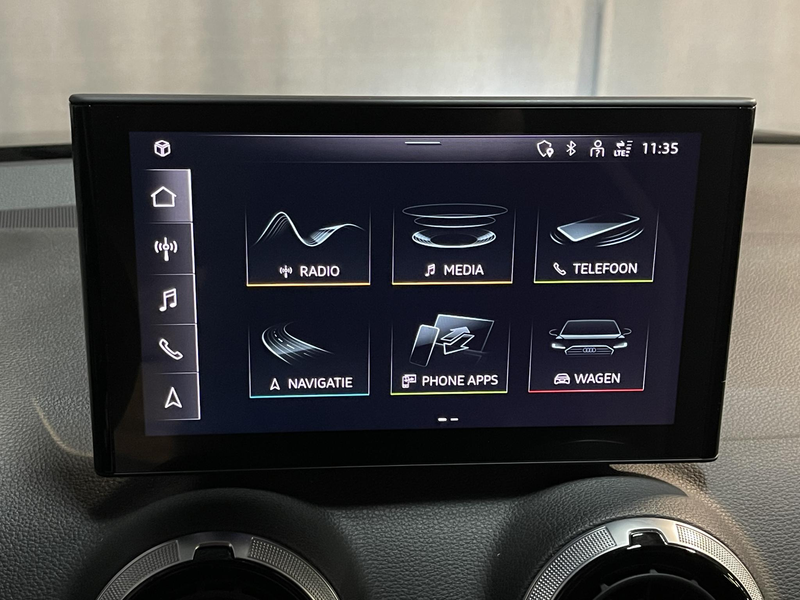 Audi Q2 35 TFSI S Edition 17"/Matrix LED/Camera/Adaptieve — photo 30
