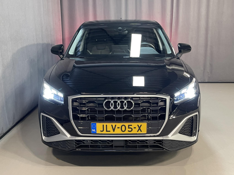 Audi Q2 35 TFSI S Edition 17"/Matrix LED/Camera/Adaptieve — photo 24