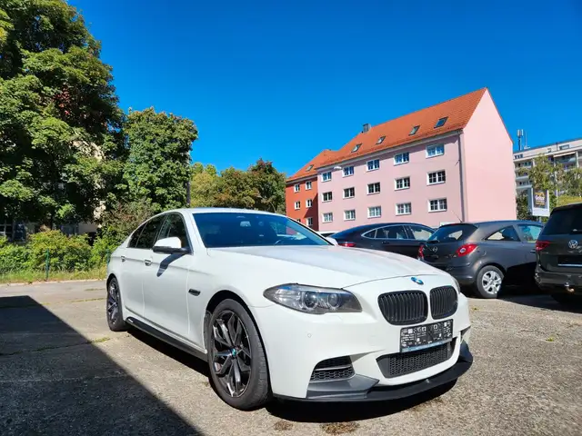 BMW 550 i*Automatik*Leder*Panorama*HeadUp*Navi*Kamera
