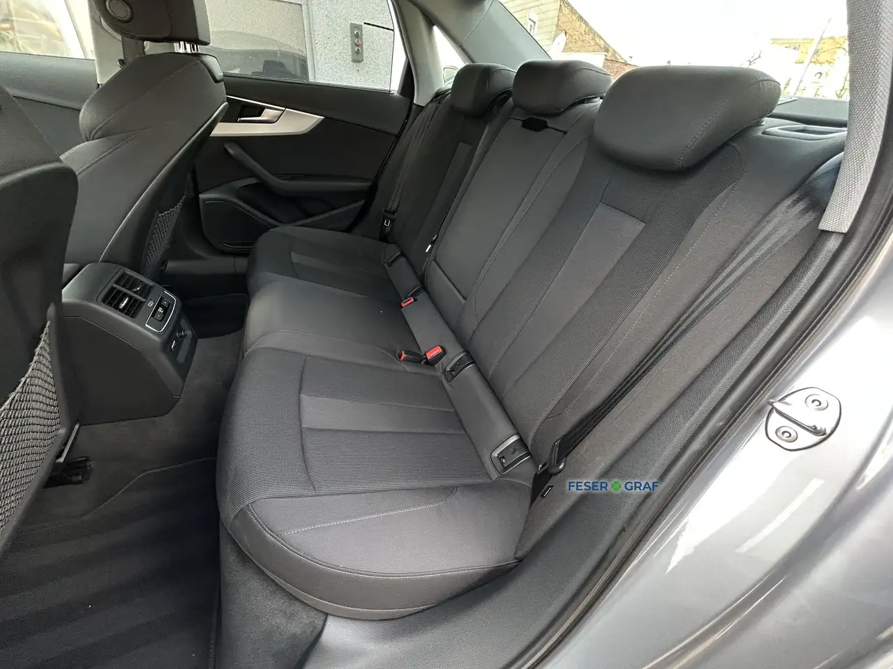 Audi A4 Limousine 35TFSI LED+/Kamera/SHZ/Navi+/VC+/GRA 8