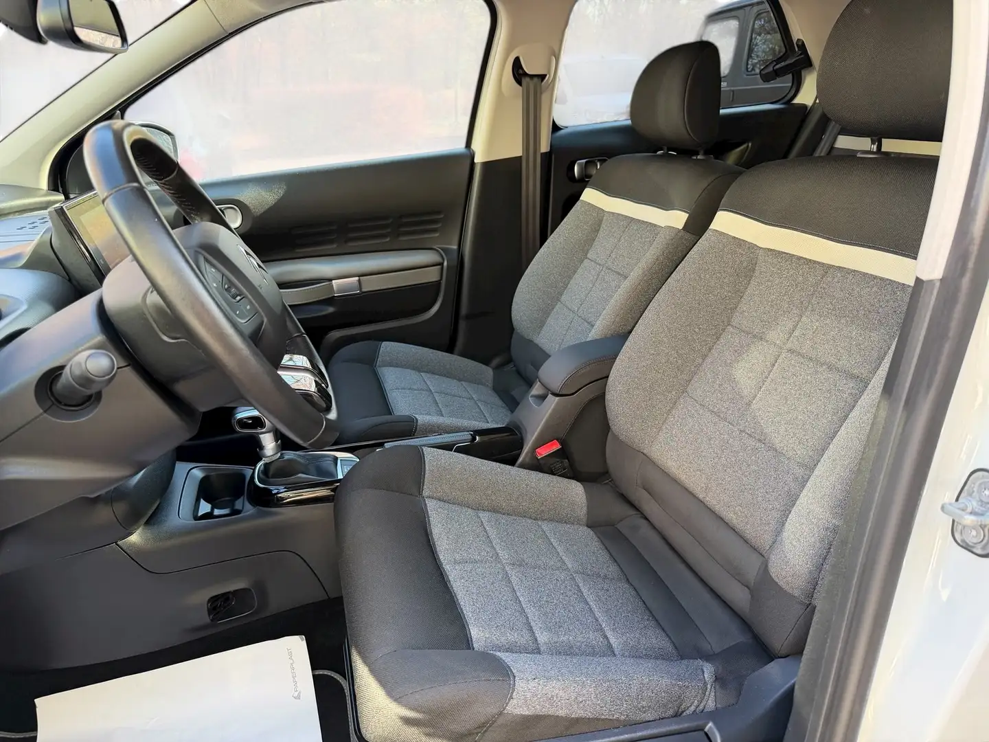 Citroen C4 Cactus Feel Automatik *1.Hand* Weiß - 2