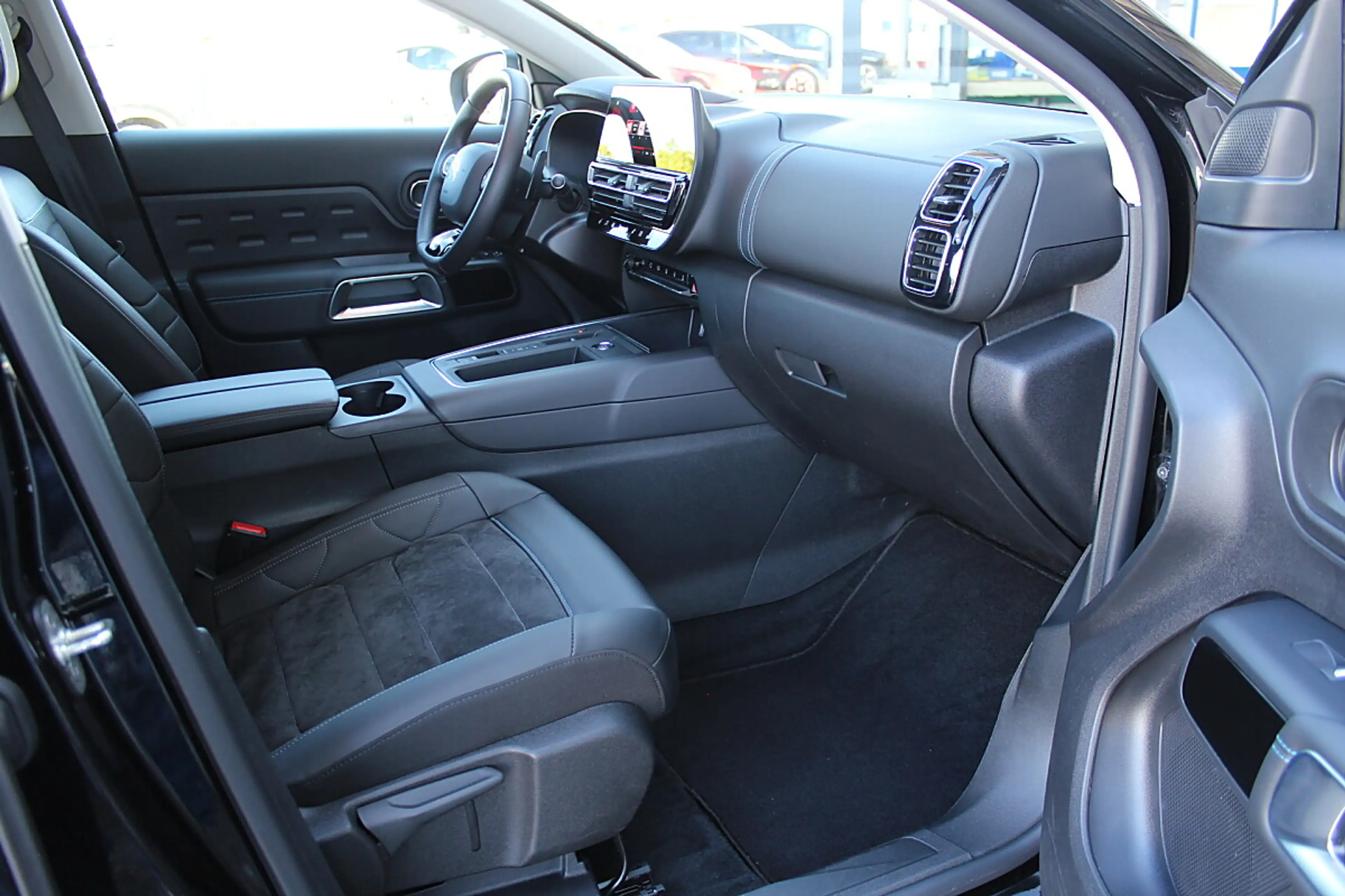 Citroen C5 Aircross Diesel 130 S&S EAT8 Max — photo 9