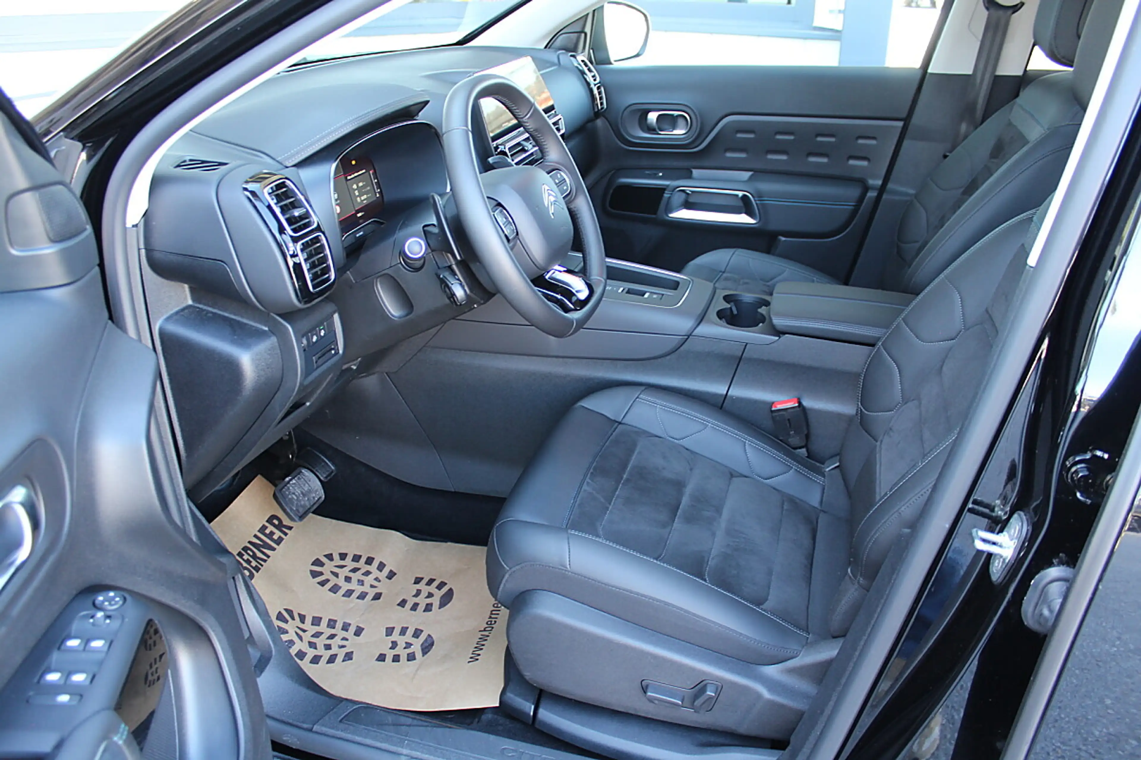Citroen C5 Aircross Diesel 130 S&S EAT8 Max — photo 8