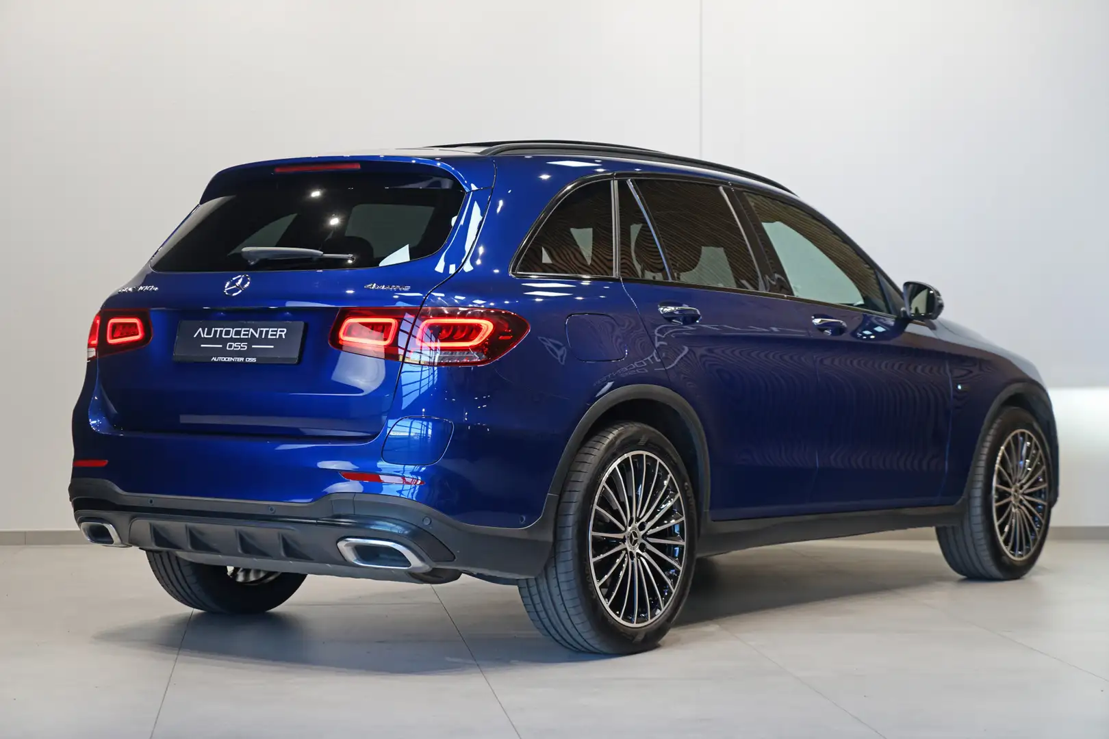 Mercedes-Benz GLC 300 300e 4MATIC AMG | VOL OPTIE | ✅ LUCHTVERING ✅ STOE Bleu - 2