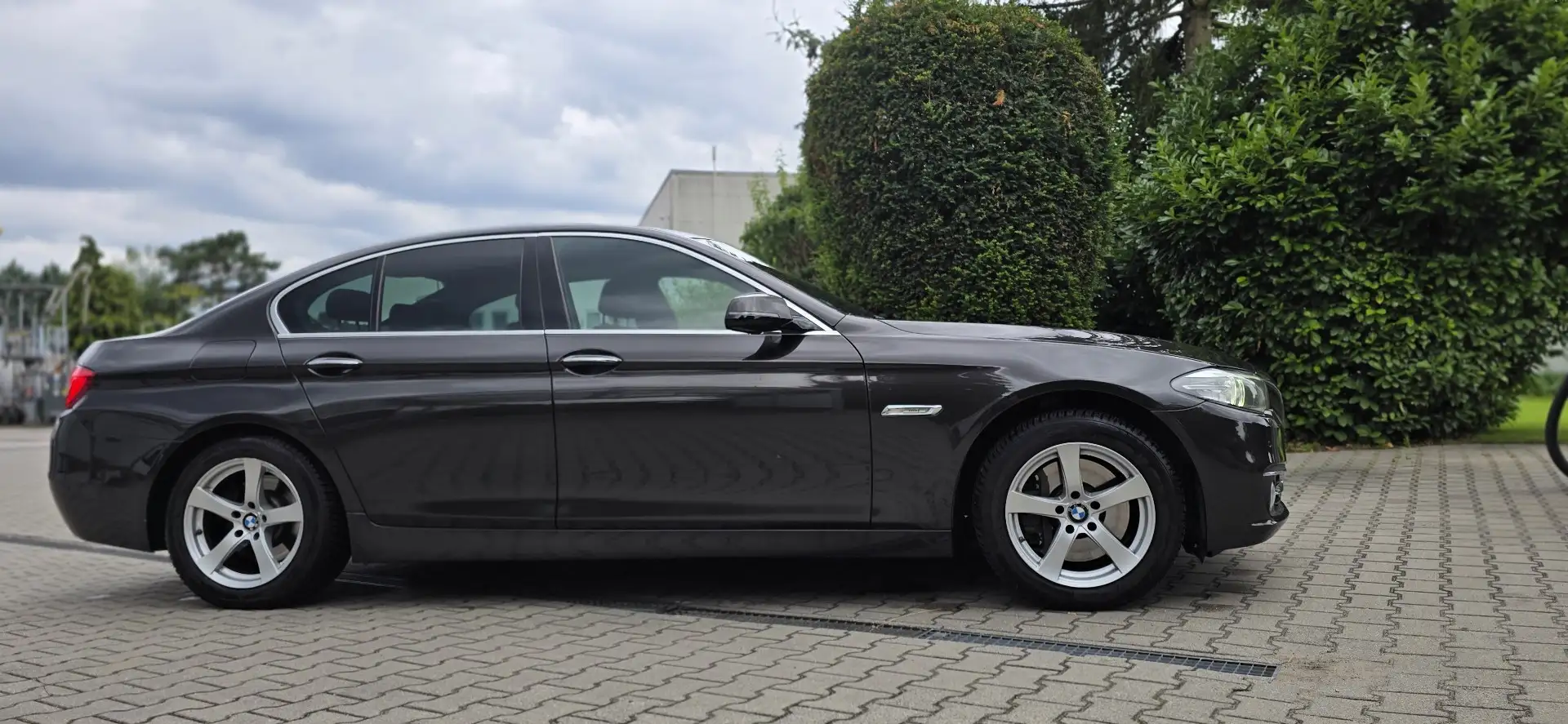BMW 525 525d xDrive Aut. Luxury Line - 2