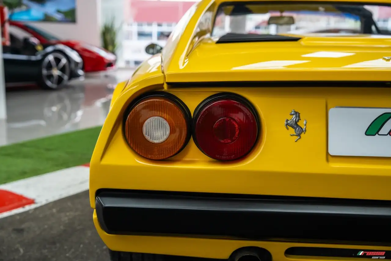 Ferrari 308 GTS, foto 9